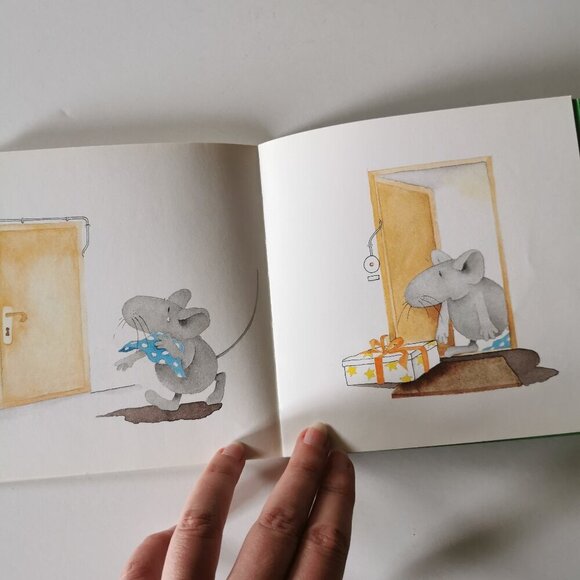 Merry Christmas Max by Hanne Turk Book Green Holiday Cookies Cute Mouse - Picture 10 of 10